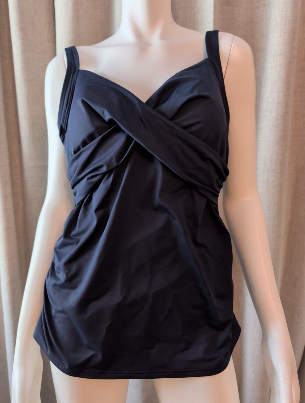 Lands End Black Tankini Top Navy 14 Underwire Bra Cross Front Adjustable Straps